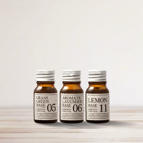 12 ハーバルグリーン